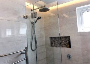 shower recess with shadow lighting